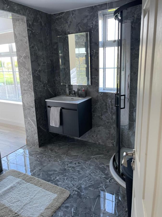 Cosy Apartment With Fire Stove Athlone Luaran gambar